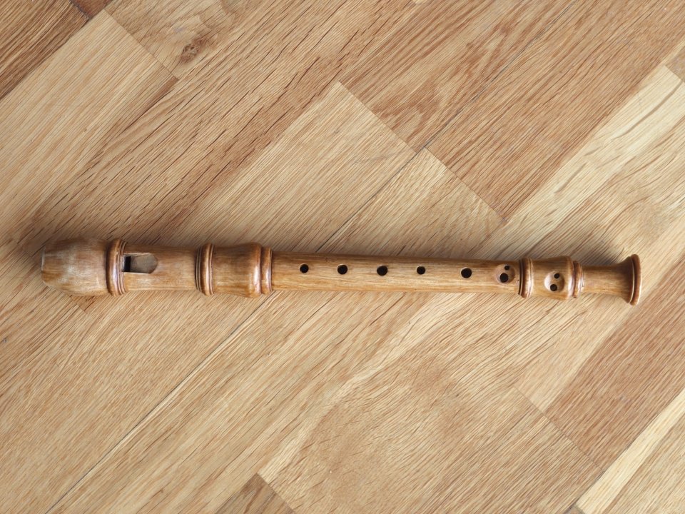Flauta dulce HOHNER 9564-2 madera Sopranino de segunda mano · Foto 3 de 5 · Barcelona · 59 €