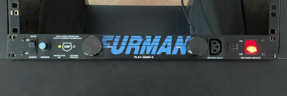 Compro Furman PL8 con logo