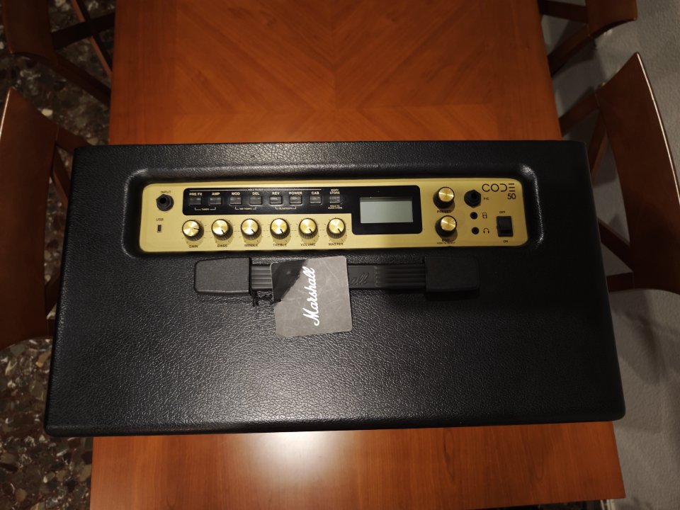Amplificador Marshall Code 50