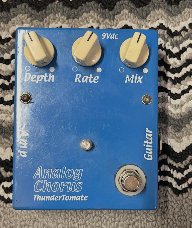 Chorus analógico Thunder Tomate