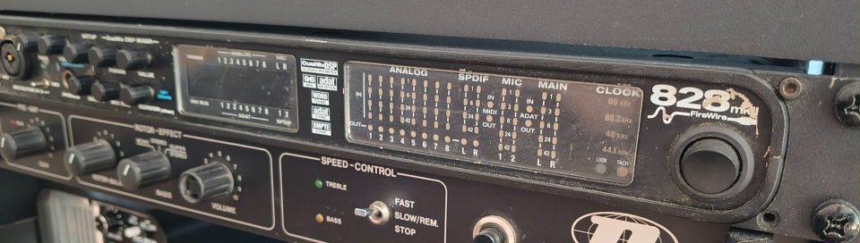 Motu 828 mk2 Firewire de segunda mano · Foto 3 de 3 · Illes Balears · 50 €