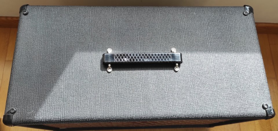 Pantalla 1x12 black altavoz WGS Veteran30 8 Ohm. de segunda mano · Foto 5 de 6 · A Coruña · 265 €