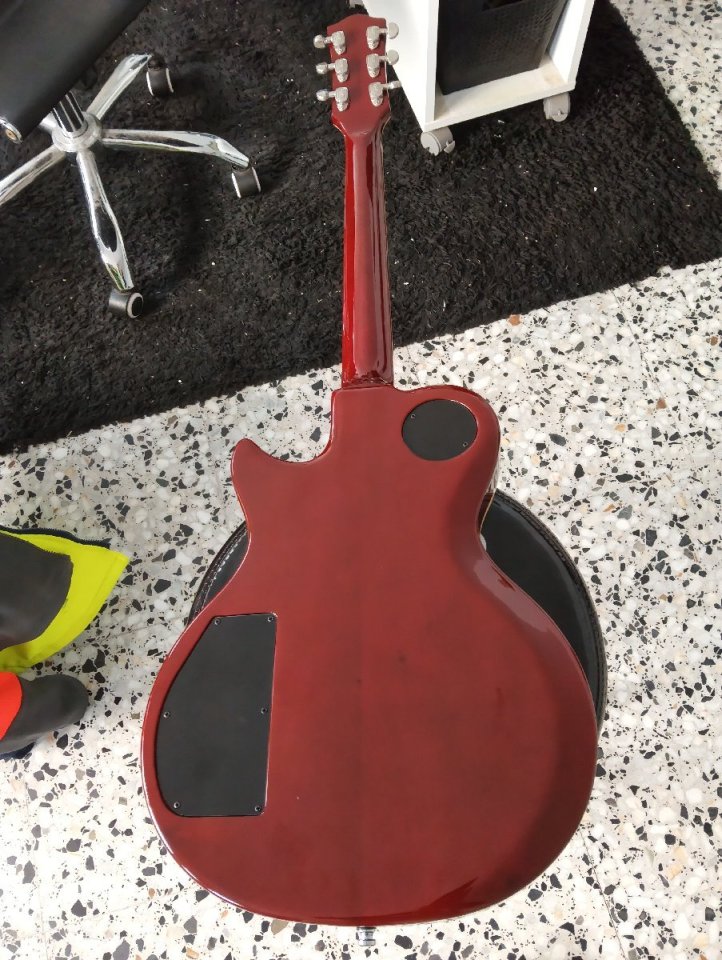 Godin Summit Classic Supreme Limited de segunda mano · Foto 9 de 10 · Gipuzkoa · 1175 €