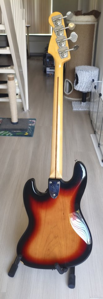 Fender Jazz bass JB75-90US (3-tone sunburst, CIJ, 1997) de segunda mano · Foto 9 de 10 · Madrid · 1070 €