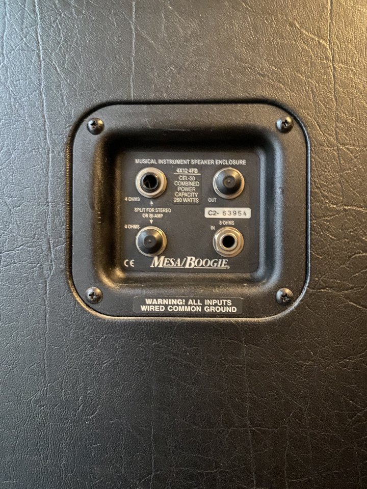 Pantalla 4/12 Mesa Boogie v30 de segunda mano · Foto 3 de 4 · Madrid · 800 €