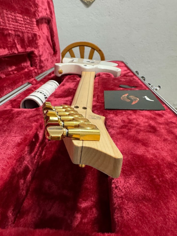 Ibanez PIA 3761 SLW. Estado TOTALMENTE IMPECABLE - Solo Venta, NO Cambios