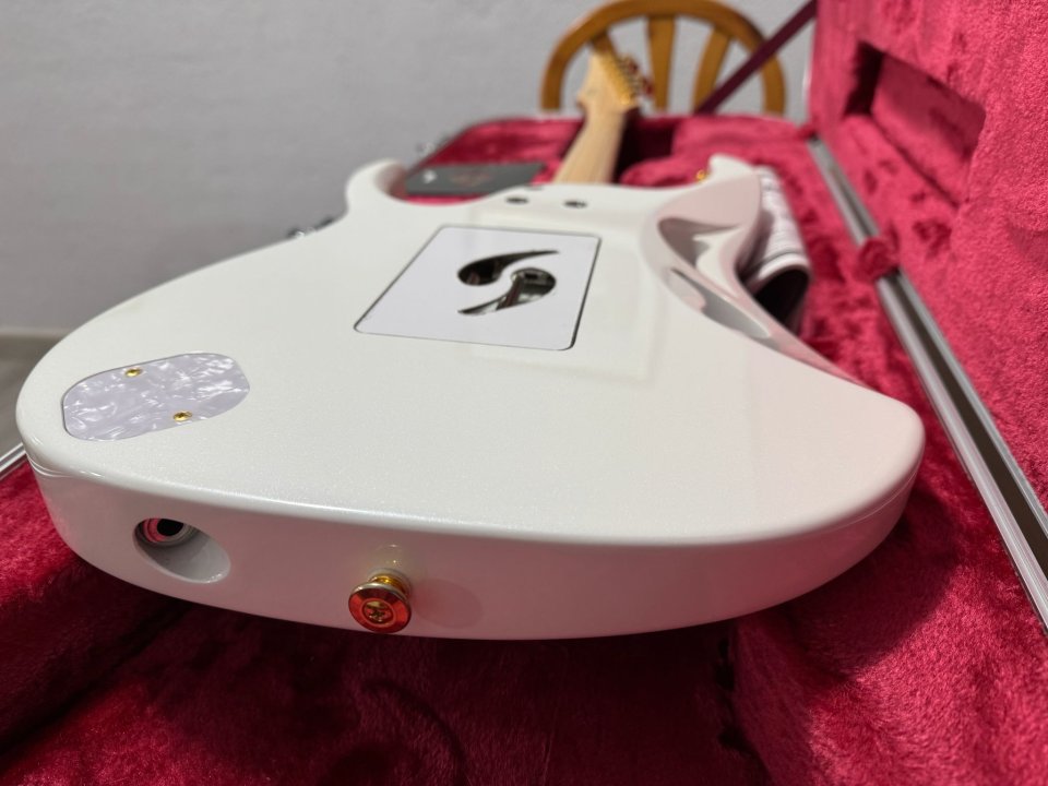 Ibanez PIA 3761 SLW. Estado TOTALMENTE IMPECABLE - Solo Venta, NO Cambios