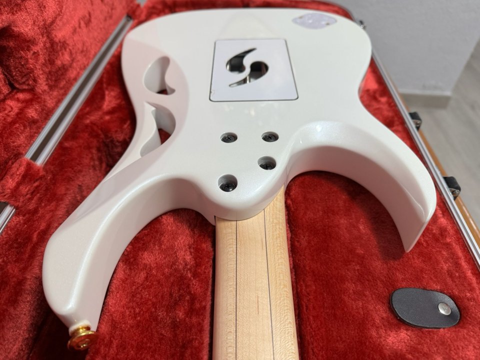 Ibanez PIA 3761 SLW. Estado TOTALMENTE IMPECABLE - Solo Venta, NO Cambios