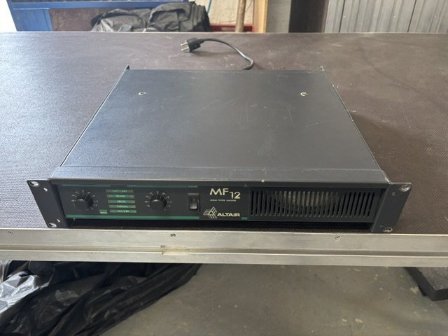 Etapa de Potencia Altair MF12 de segunda mano · Foto 1 de 5 · Murcia · 350 €