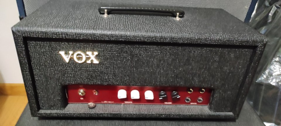 Vox amp head de segunda mano · Foto 1 de 5 · A Coruña · 530 €
