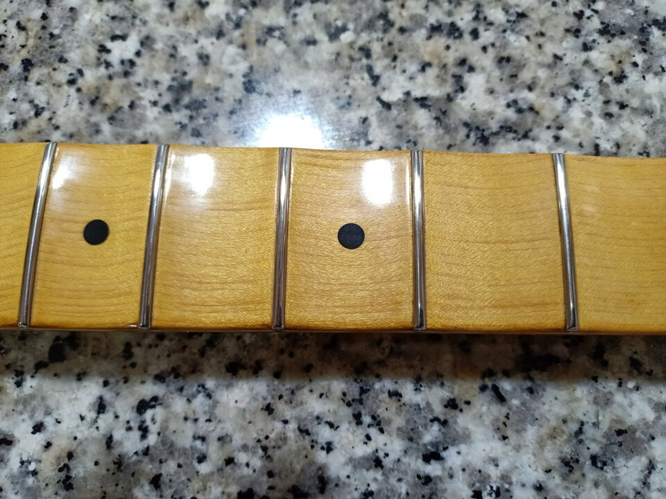 Mástil Warmoth escalopado
