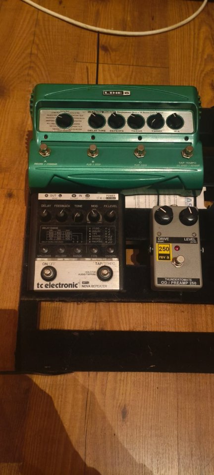 ## 50% ## Surtido variado de pedales ## 50% ##