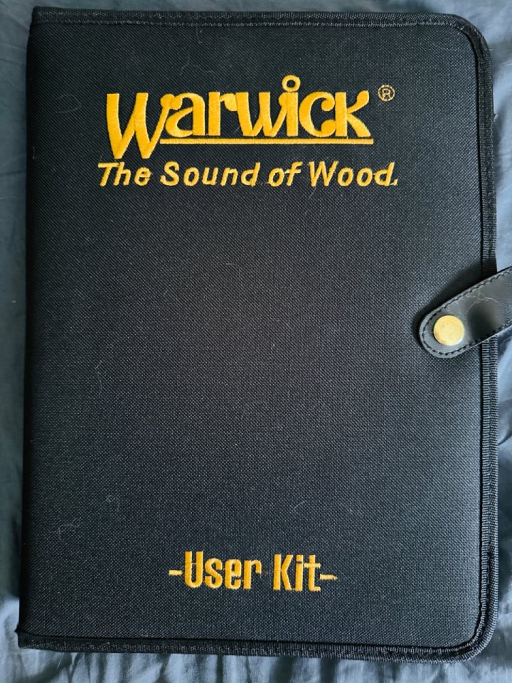Warwick Teambuilt Pro GPS Streamer LX 6 Negro de segunda mano · Foto 9 de 9 · Madrid · 1790 €