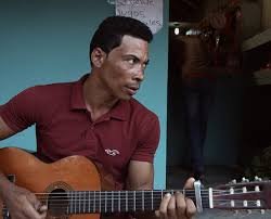 Se busca guitarrista para bachata