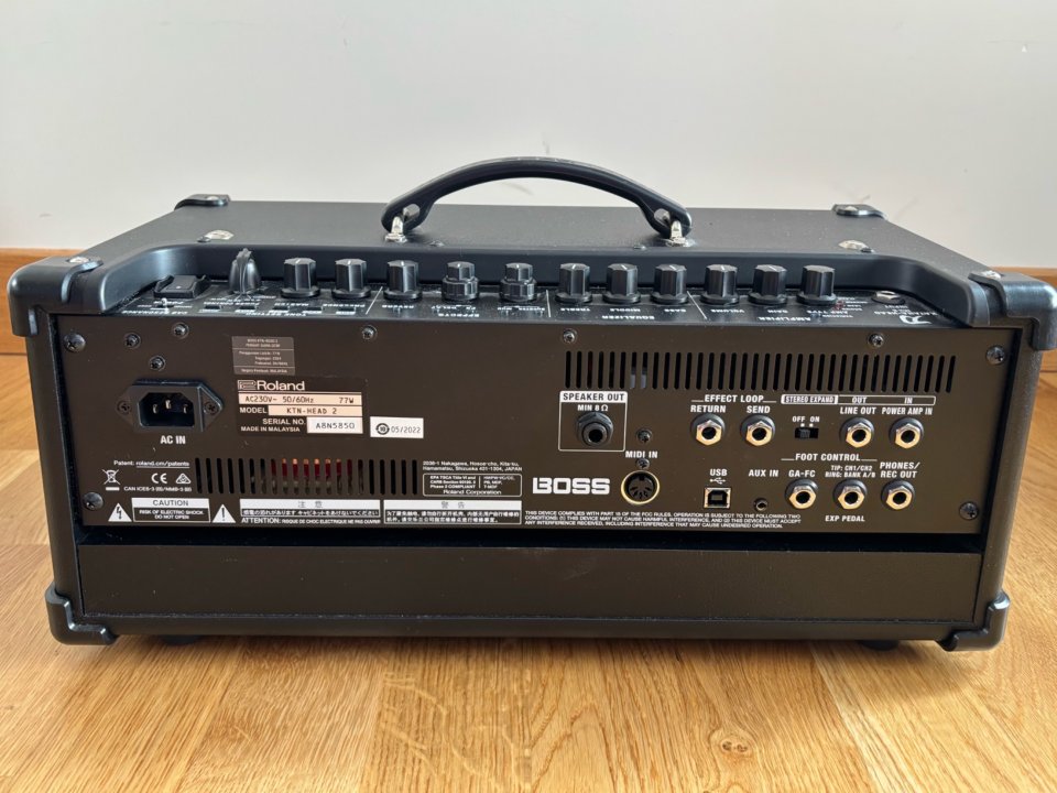 cabezal BOSS KATANA MKII de segunda mano · Foto 2 de 5 · Madrid · 230 €