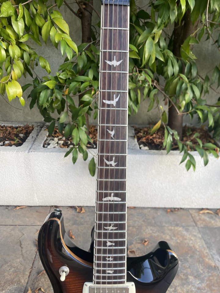 2025 PRS SE McCarty 594 Black Gold Burst - Como Nueva de segunda mano · Foto 3 de 10 · Pontevedra · 600 €