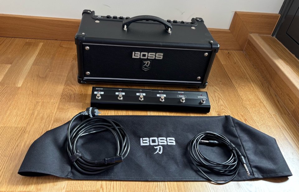 cabezal BOSS KATANA MKII de segunda mano · Foto 3 de 5 · Madrid · 230 €