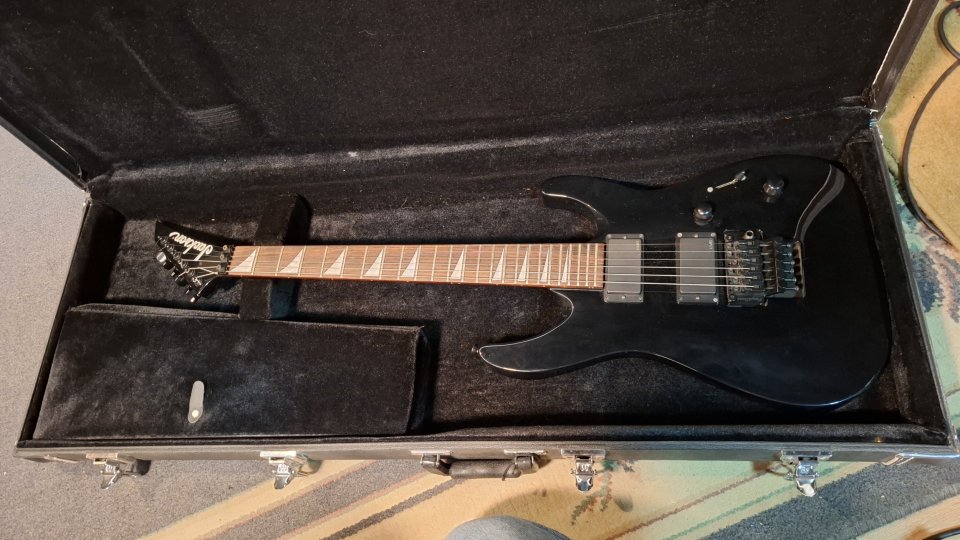 Jackson Pro Series Soloist SL2 (Japón) de segunda mano · Foto 4 de 5 · Madrid · 1500 €