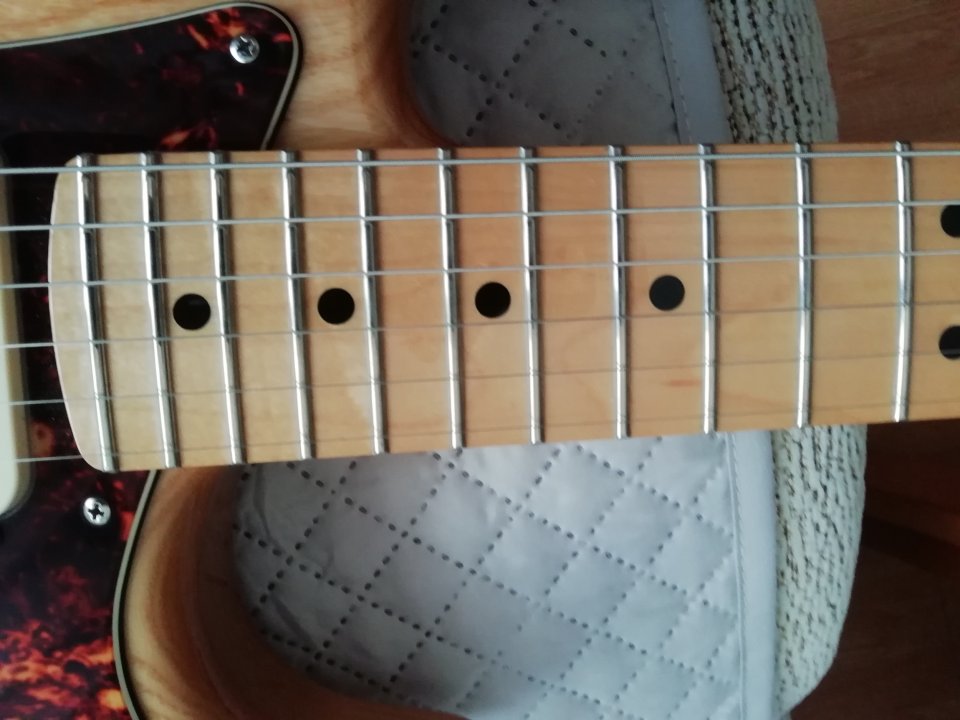 Fender Player I Stratocaster Ltd. Edicion Ash (Mejorada) de segunda mano · Foto 7 de 8 · Madrid · 775 €