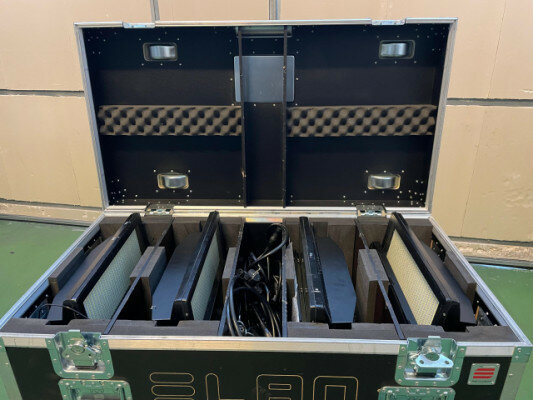 ELAN Strobe 1000 RGBW