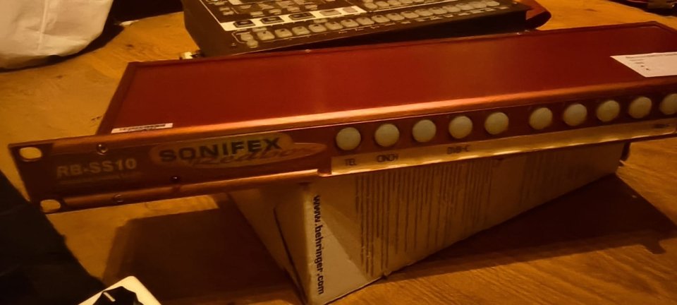 #75%# Mezclador/selector de fuente profesional Sonifex Redbox RB-SS10 #75%#