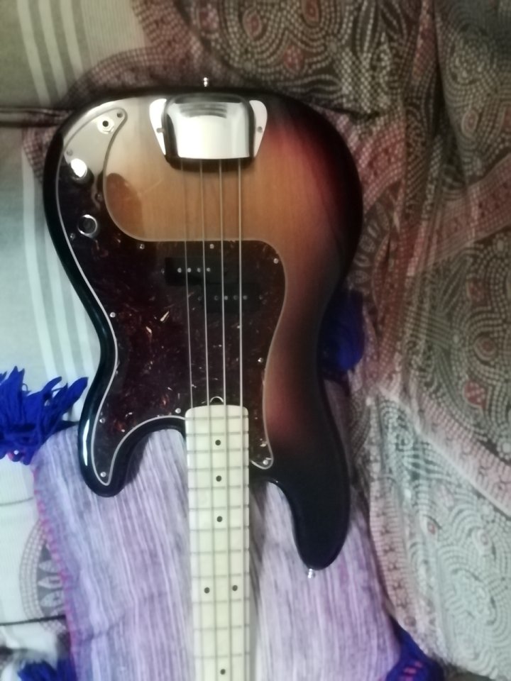 Fender precision USA