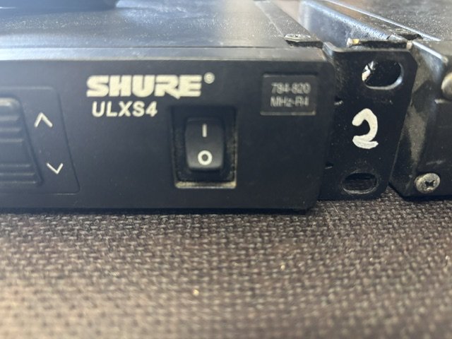 Shure ULXS y ULXP Receptores y Micrófonos de segunda mano · Foto 5 de 7 · Murcia · 220 €