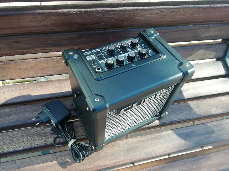 Roland Micro Cube GX