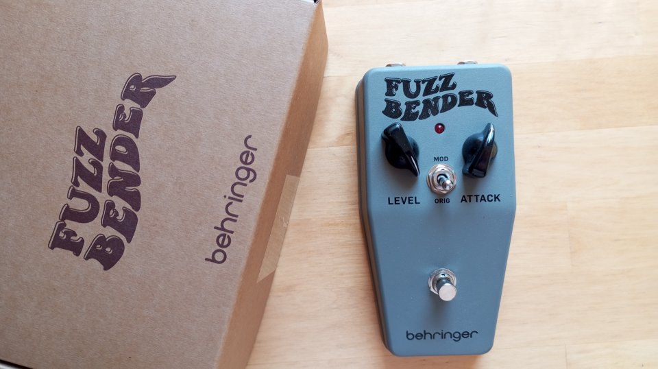 Fuzz Bender behringer