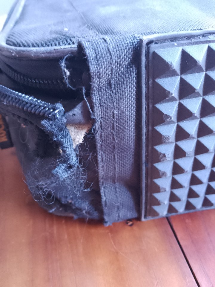 Rockbag RB 23100 by Warwick. Pedalboard + bolsa