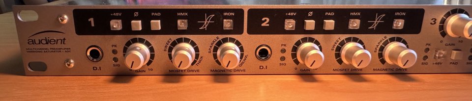 Audient. Preamplificador ASP800 (falta de uso)