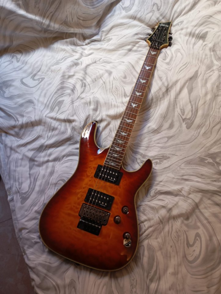 Schecter omen extreme 6 fr