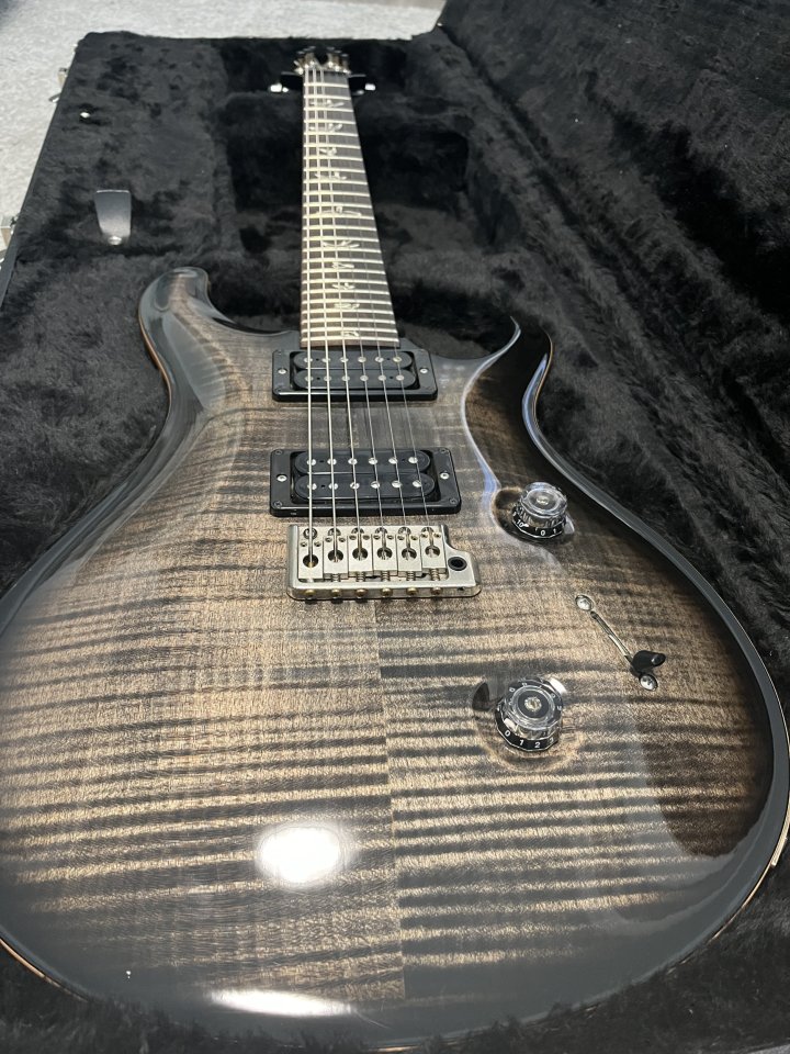 PRS Custom 24 Core charcoal burst bare knuckle. de segunda mano · Foto 2 de 10 · Valencia · 2990 €