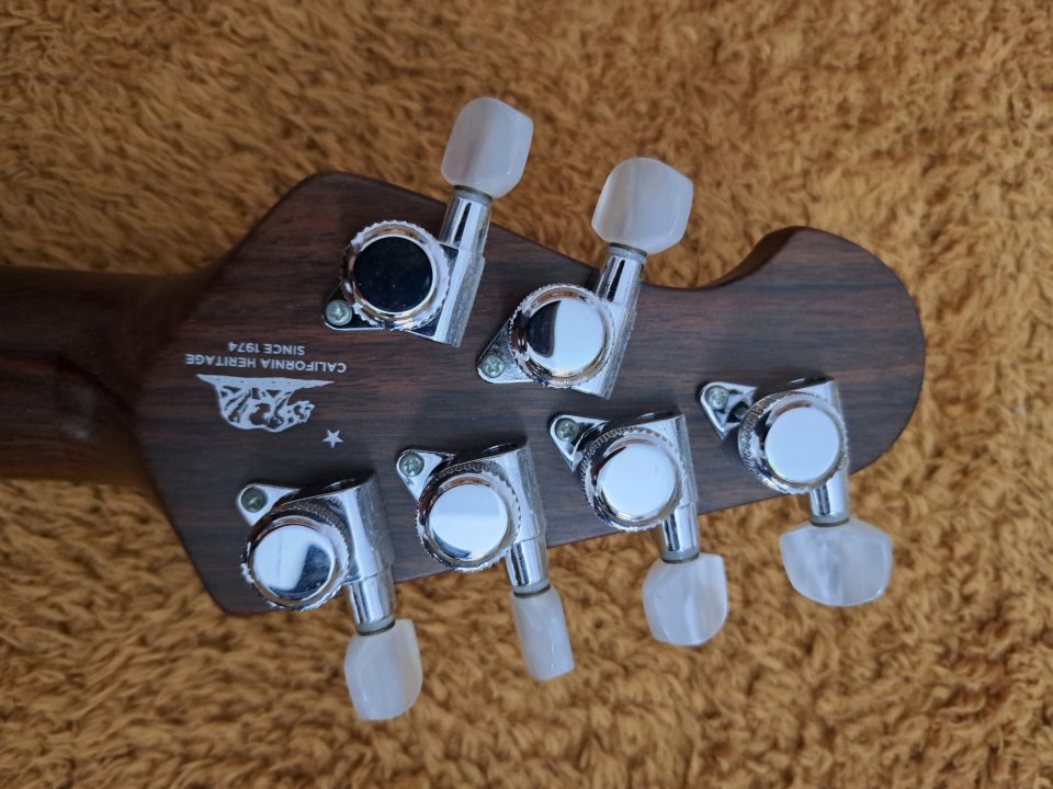 Ernie Ball Music Man St. Vincent HHH USA – Rosewood Neck de segunda mano · Foto 5 de 10 · Zaragoza · 2350 €