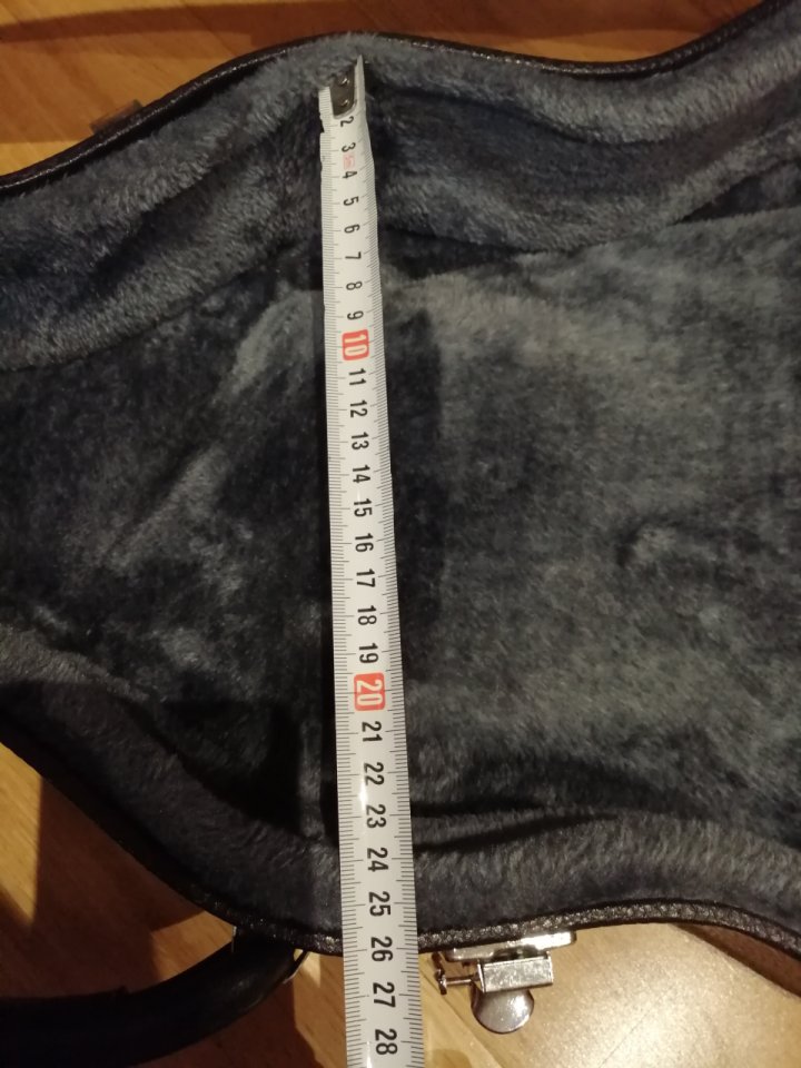 Estuche de guitarra eléctrica genérico de segunda mano · Foto 10 de 10 · Cantabria