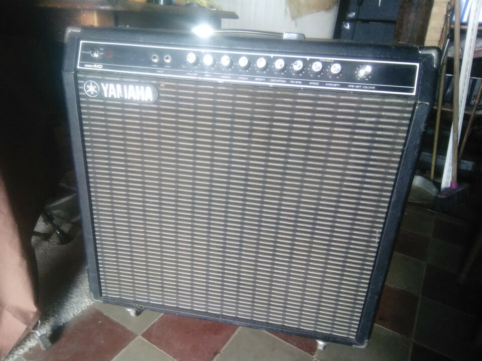 YAMAHA G100 410 Made in Japan 70's