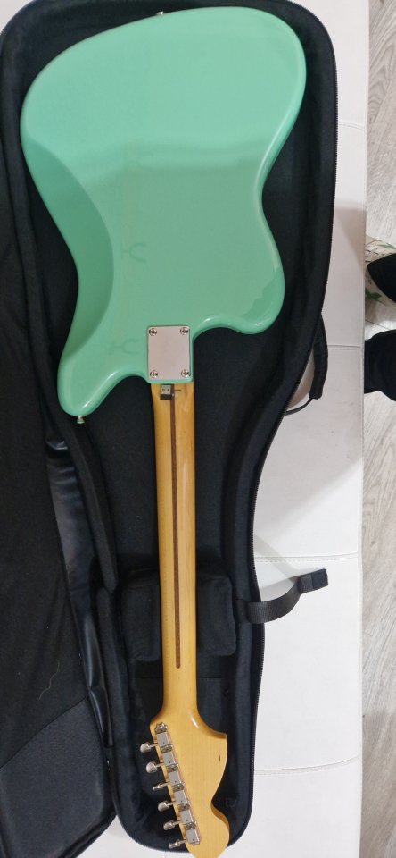 “Tokai Jazzmaster”, AJM140 SFG/R