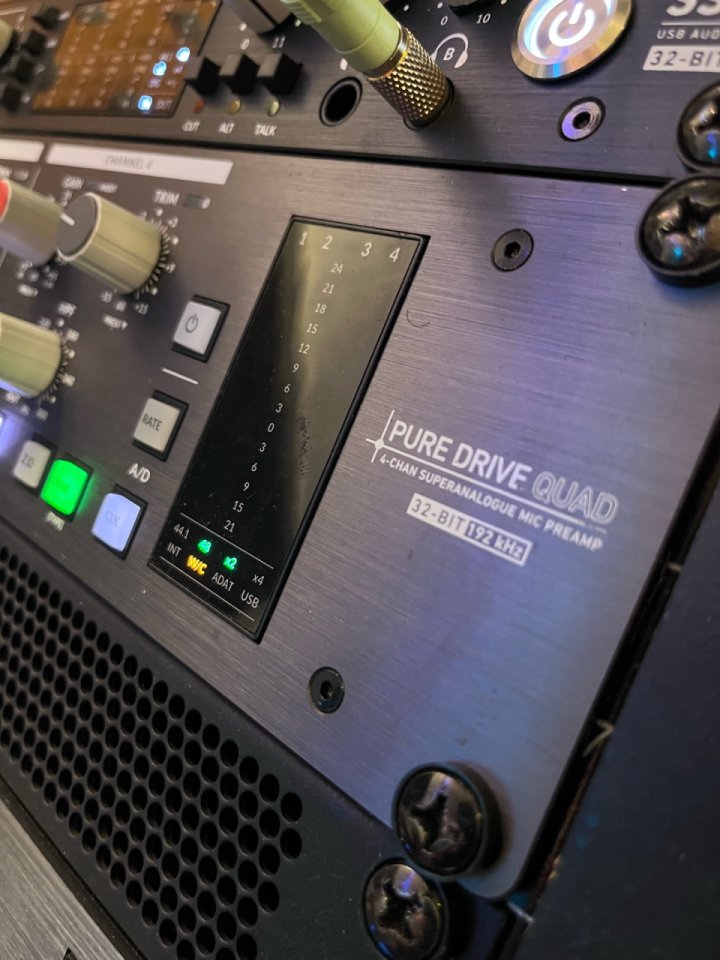 SSL Pure Drive Quad de segunda mano · Foto 5 de 5 · Madrid · 780 €