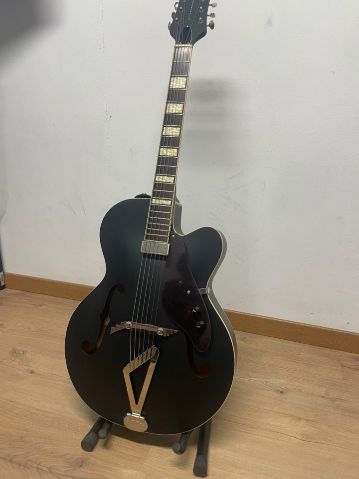 Gretsch Synchromatic de segunda mano · Foto 1 de 10 · Gipuzkoa · 750 €