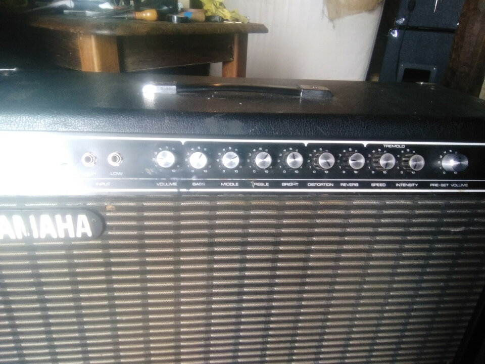 YAMAHA G100 410 Made in Japan 70's de segunda mano · Foto 3 de 10 · Huelva · 350 €