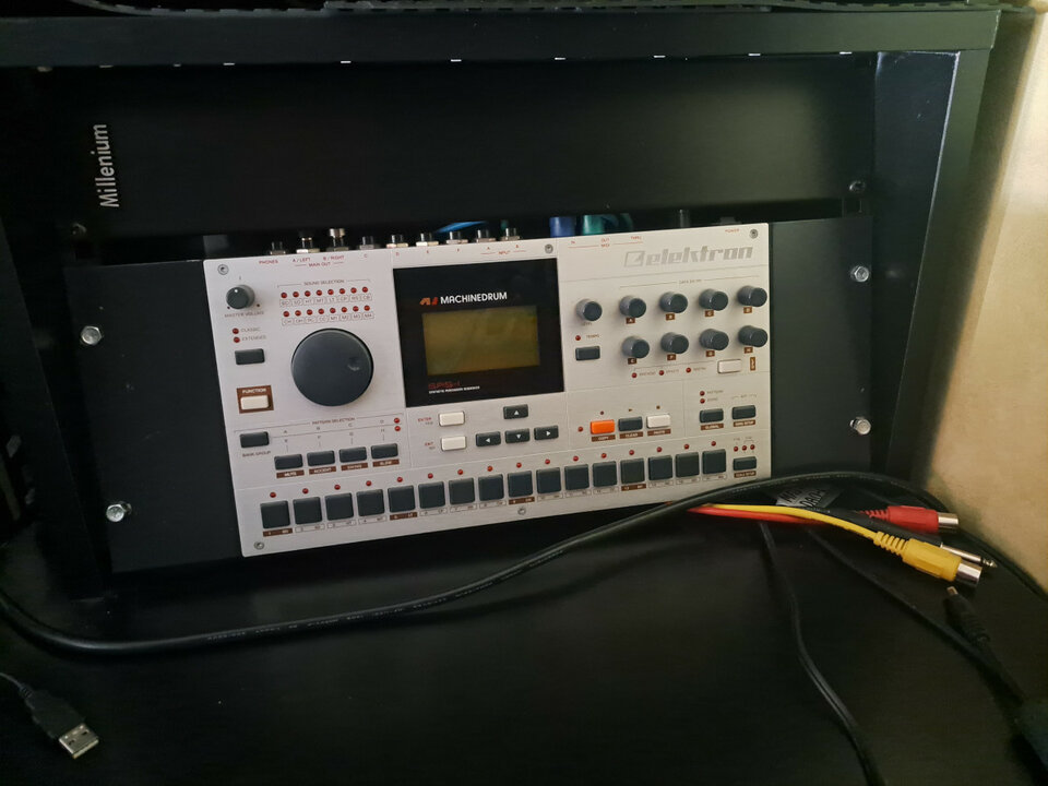 Elektron Machinedrum SPS-1 MKI de segunda mano · Foto 2 de 5 · Madrid · 875 €