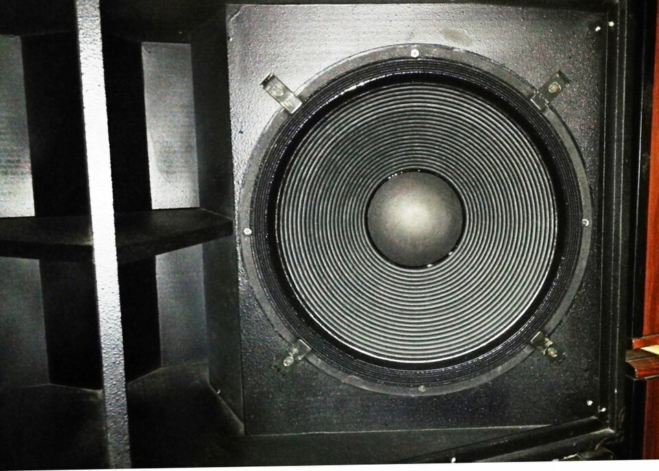Cajas CS15/12 Especial de segunda mano · Foto 13 de 13 · Palencia · 3600 €
