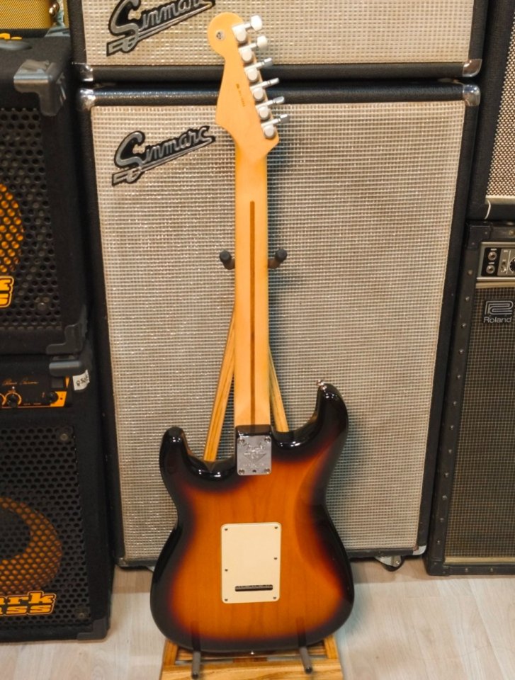 Fender Stratocaster American Series 60th anniversary de segunda mano · Foto 9 de 10 · Barcelona · 1650 €