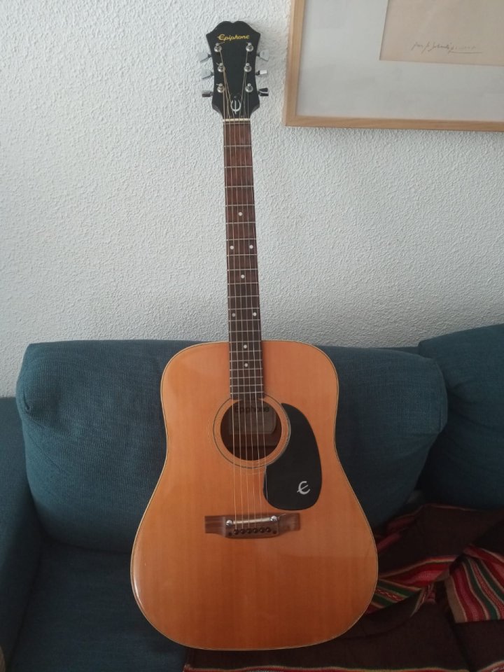 Vendo/cambio  Epiphone FT-145 "Texan" made in Japan
