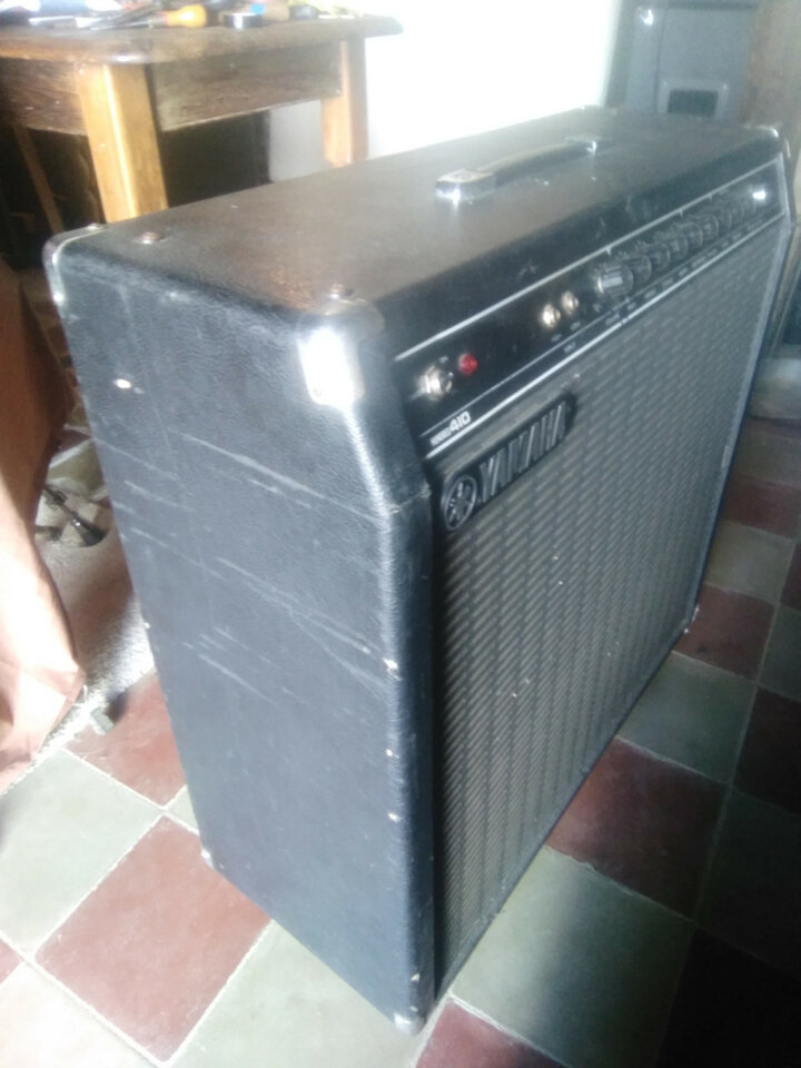 YAMAHA G100 410 Made in Japan 70's de segunda mano · Foto 2 de 10 · Huelva · 350 €