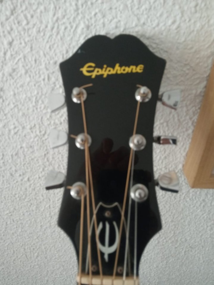 Vendo/cambio  Epiphone FT-145 "Texan" made in Japan