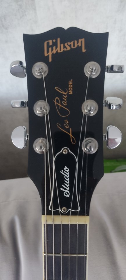 Gibson Les Paul Studio Ebony