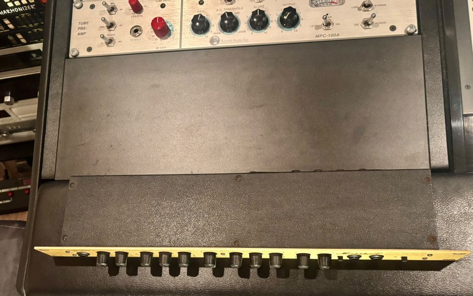 Preamplificador Marshall 9004 de segunda mano · Foto 4 de 5 · A Coruña · 199 €