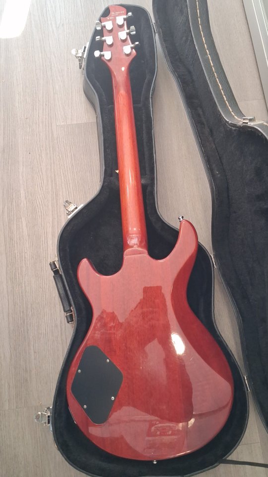 CORT M600 2005 de segunda mano · Foto 2 de 4 · Salamanca · 580 €
