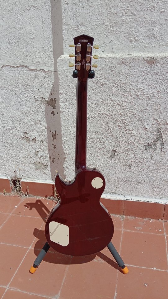 Cort CR 250 de segunda mano · Foto 4 de 8 · Madrid · 220 €